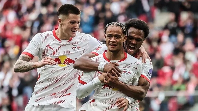 Soi kèo Augsburg vs Rb Leipzig vòng 8 giải Bundesliga 2 soi-keo-augsburg-vs-rb-leipzig-20h30-25-10-2