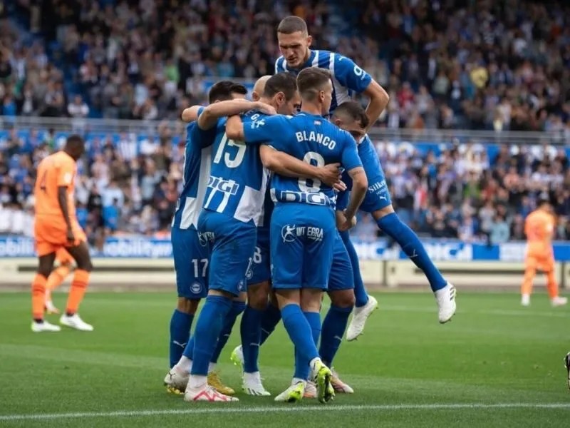 Soi kèo Deportivo Alavés vs Valencia vòng 9 giải La Liga 2 soi-keo-deportivo-alaves-vs-valencia-2h-21-10-2