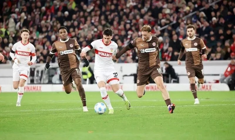 Soi kèo Eintracht Frankfurt vs St. Pauli vòng 8 giải Bundesliga 2 soi-keo-eintracht-frankfurt-vs-st-pauli-20h30-25-10-2