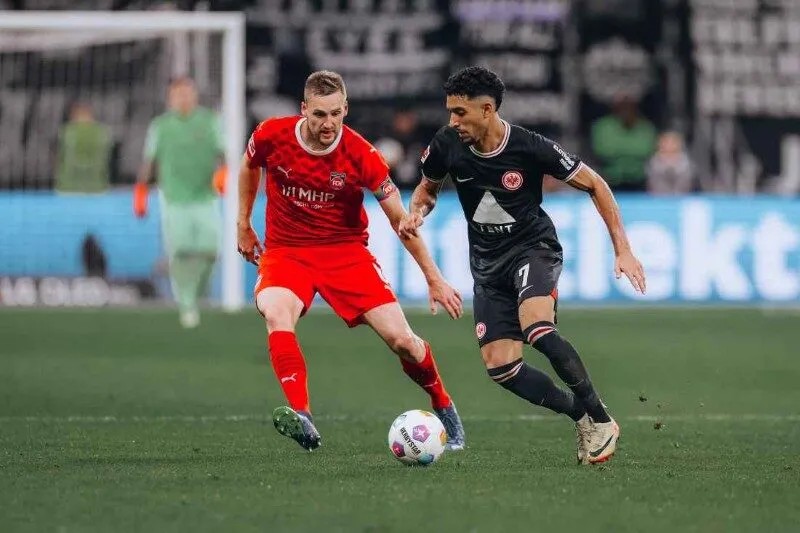 Soi kèo Heidenheim 1846 vs Eintracht Frankfurt vòng 9 giải Bundesliga 3 soi keo heidenheim 1846 vs eintracht frankfurt 21h30 01 11 3