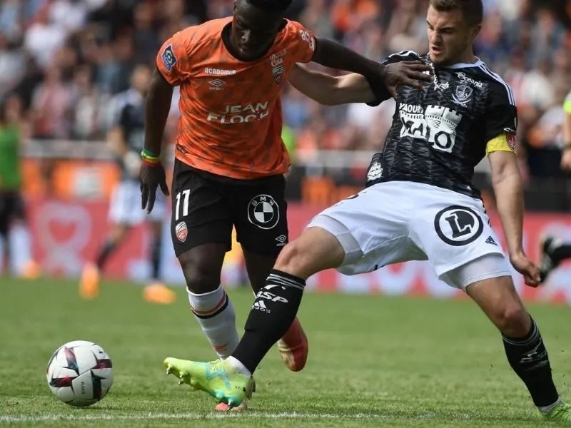 Soi kèo Lorient vs Stade Brestois 29 vòng 8 giải Ligue 1 1 soi-keo-lorient-vs-stade-brestois-29-22h15-19-10-1