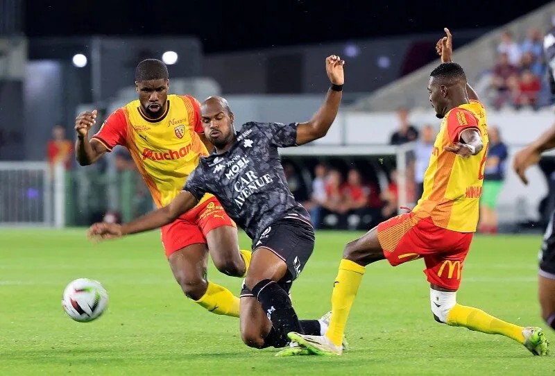 Soi kèo Metz vs RC Lens vòng 10 giải Ligue 1 1 soi-keo-metz-vs-rc-lens-1h-30-10-1