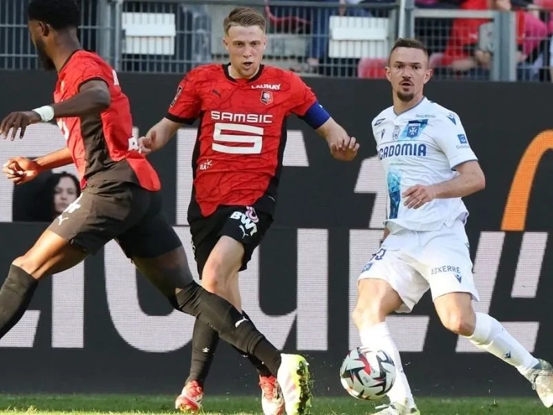 Soi kèo Stade Rennais FC vs AJ Auxerre vòng 8 giải Ligue 1 3 soi-keo-stade-rennais-fc-vs-aj-auxerre-22h15-19-10-2